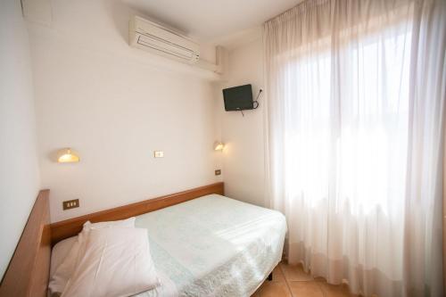 Small Double Room With Small Double Bed