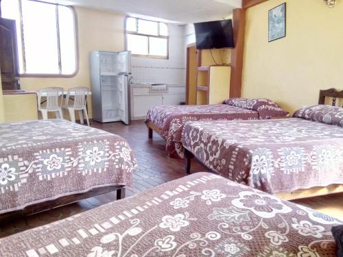 4 double beds