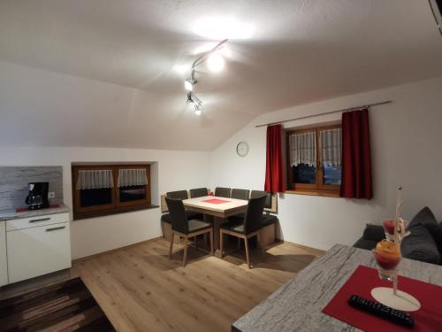 Gästehaus Jogglerhof – Ramsau, IL
