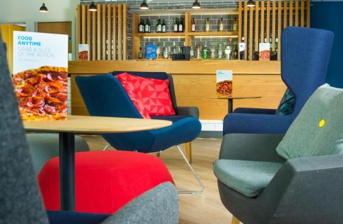 Holiday Inn Express Burton on Trent an IHG Hotel - image 3