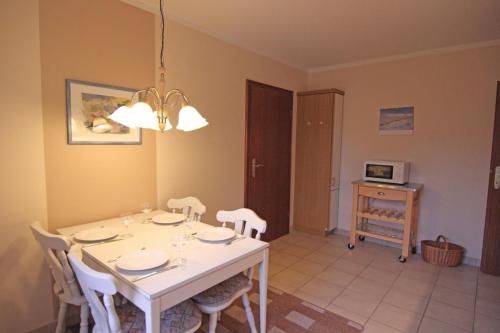 Kirsten im Haus Wega - image 8