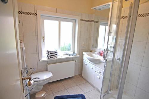 Apartment with Terrace image 6