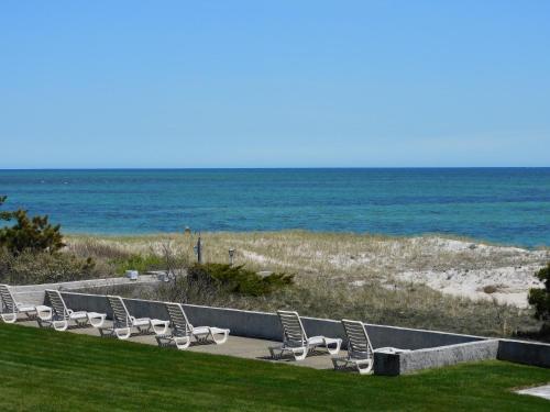 Surf & Sand Beach Motel