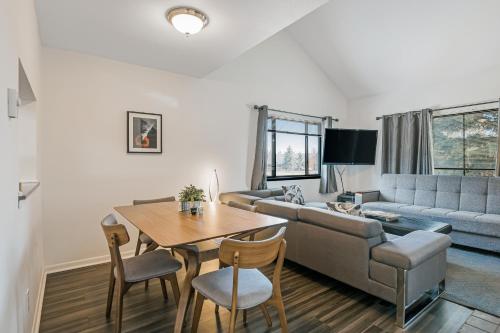 Modern Mountain Getaway - main image