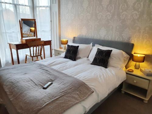 Double room, small