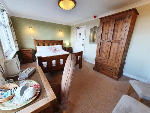 Holmwood House Guest Accommodation - image 6