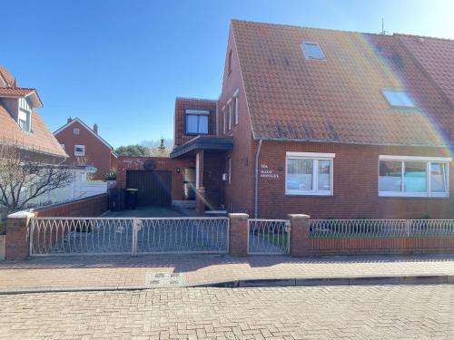 Haus Seeigel Strandflieder - image 9