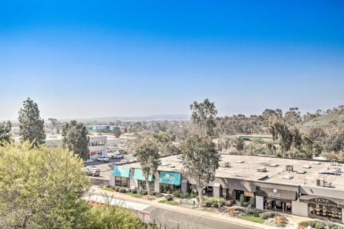 Resort-Style Condo Less Than 4 Mi to Law Street Beach