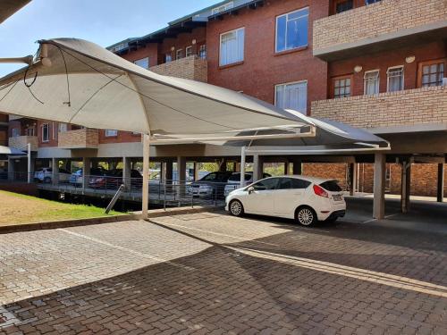 Melville Mews-1-Auckland park