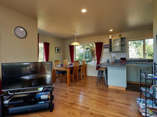 Protea House - Kaikoura Holiday Home Protea House - Kaikoura Holiday Home