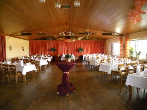 Зручності, Hotel Restaurant Jonkhans in Рис