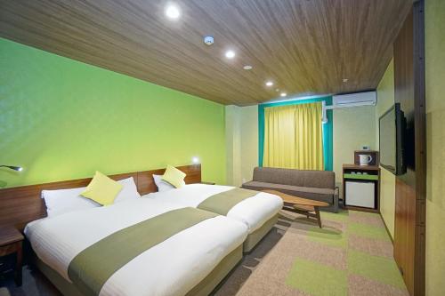 room detail thumbnail 0
