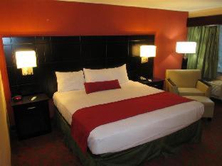 Best Western PLUS Poconos Hotel