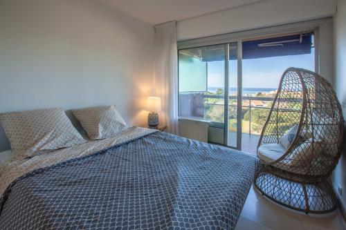 GuestReady - Large Apartment with Swimming Pool Sea View