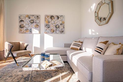 Genteel Home Recaredo - image 8