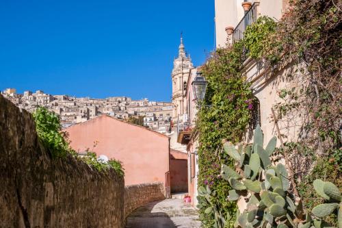 Luxury Cave Modica in Modica