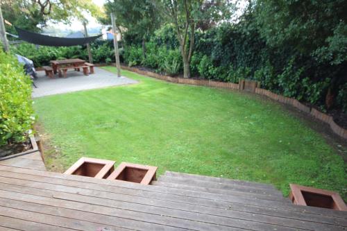 Garden, Airways Motel in Russley