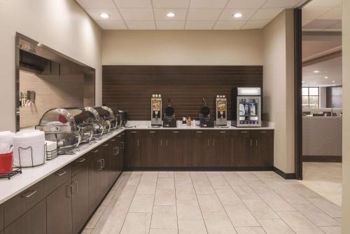 La Quinta Inn & Suites by Wyndham Joplin