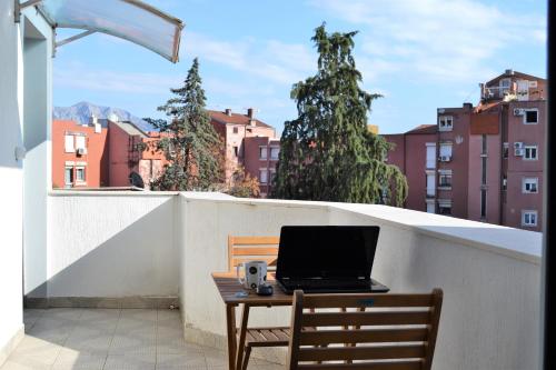 View, Yeshill Apart & Studio in Budva