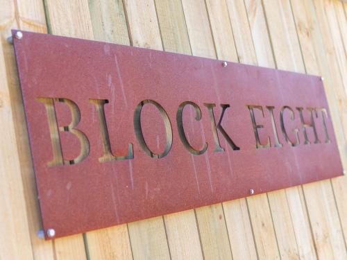 Block Eight Entire Estate All 5 1br Luxury Retreats