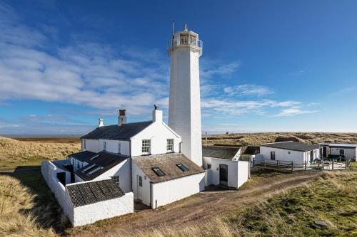 Finest Retreats - Lighthouse Cottage
