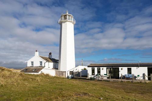 Finest Retreats - Lighthouse Cottage