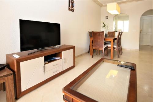 Two-Bedroom Apartment room in Estepona Port Apartment OLIVIAN