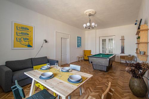 Super Central Billiard and Darts Big Apartment, Прага (фото 8)
