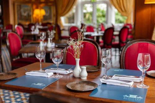 Scholars Townhouse Hotel - image 11