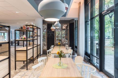 Park Inn by Radisson Köln City West - image 4