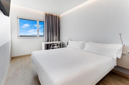 B&B Hotel Barcelona Viladecans - image 3