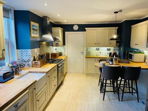 Lairds Lodge Inverness - image 8