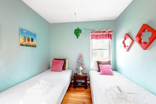 One Love - Eastham One Love - Eastham