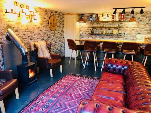 Lairds Lodge Inverness - image 3
