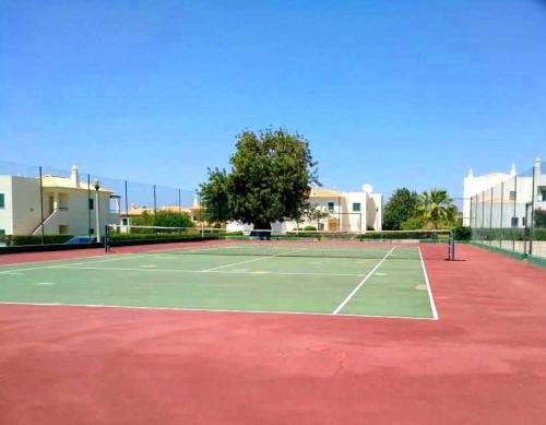 Pool View Apartment & Pool and Tennis Court & BBQ & A Vilita