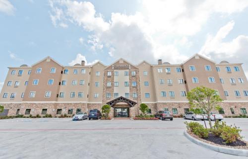 Staybridge Suites Houston - Humble Beltway 8 E, an IHG Hotel