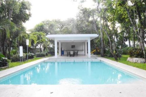 La Casa Del Arbol -4Bed 3 Bath, Puerto Morelos