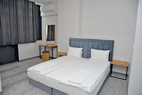 Hotel Ricas - image 9