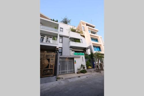 HOMESTAY RESORT SERVICES