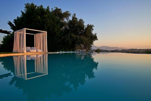 The Editor's Villa - Member of Spiritual Living Corfu