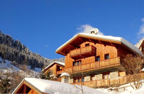 Chalet de 5 chambres avec terrasse amenagee et wifi a Champagny en Vanoise Champagny en Vanoise