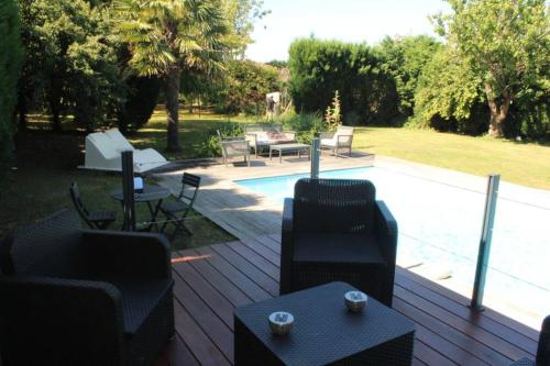 Entre Piscine et Mer in Tonnay-Charente