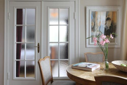 Ferienwohnung Art Deco - image 2