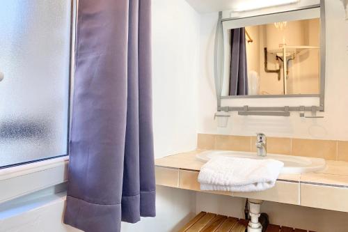 Lots of character for this spacious studio under the roof! #BQ