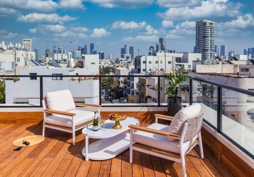 景觀, Debrah Brown, a member of Brown Hotels in 北特拉維夫