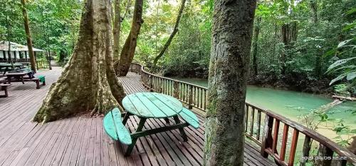 Nearby attraction, Mulu Village in Mulu