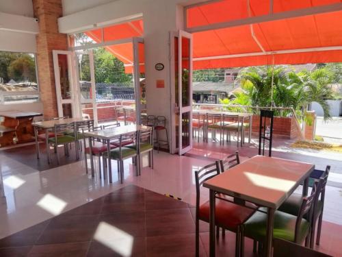 Étterem, Hotel Rio Humadea in Guamaral
