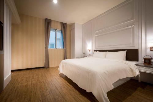 Alegran Motel in Wuqi District