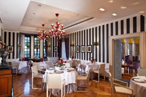 The Ashbee Hotel - image 3