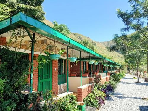 Room on the Roof, Viraatkhai-Chakrata, By Himalayan Eco Lodges